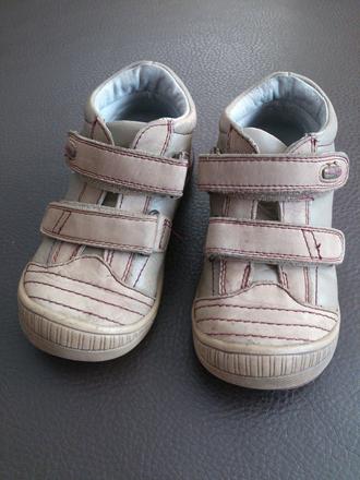 Chlapčenské topánky zn. protetika, protetika,26