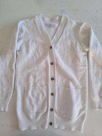 Biely svetrík reserved, reserved,122