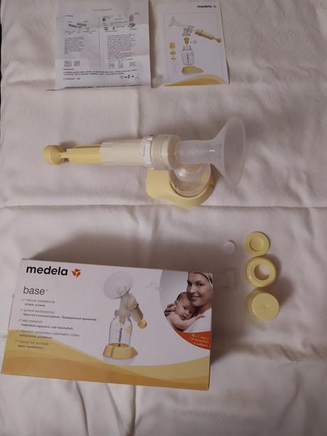 Manuálna odsávačka materského mlieka, 