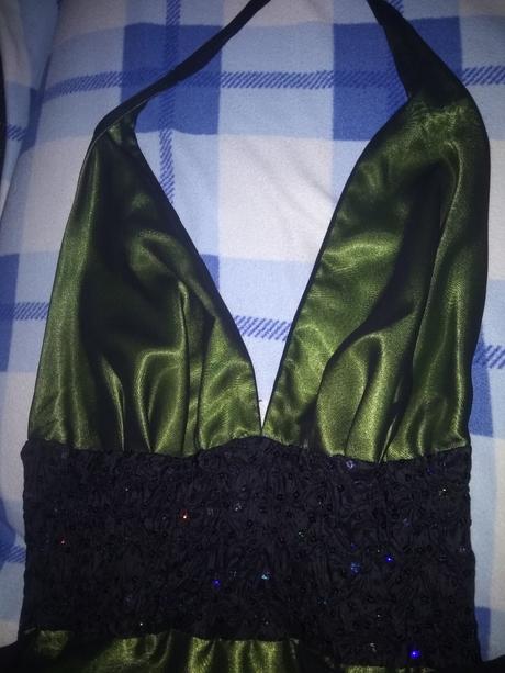 Spoločenské šaty, 40