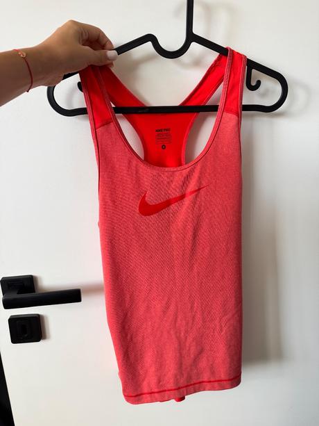 Nike telco na cvičenie, nike,s