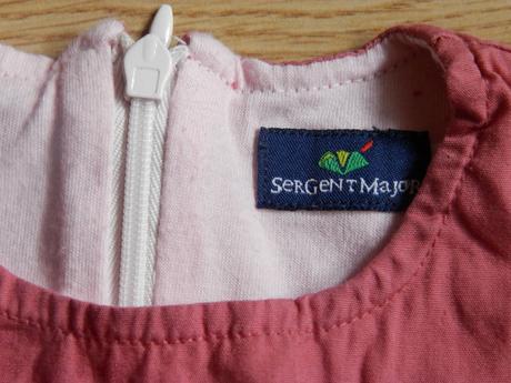 Šatky s kvietkami, sergent major,68