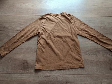 Hnede tricko reserved 134/140, reserved,134