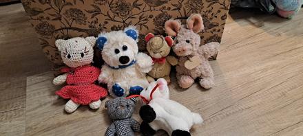 Mix malých plyšakov,