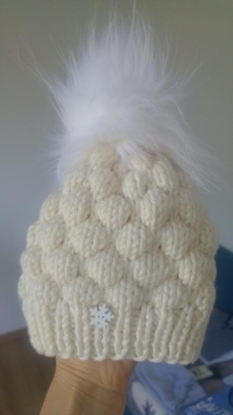 Strikovana ciapka 42-44 cm, 74