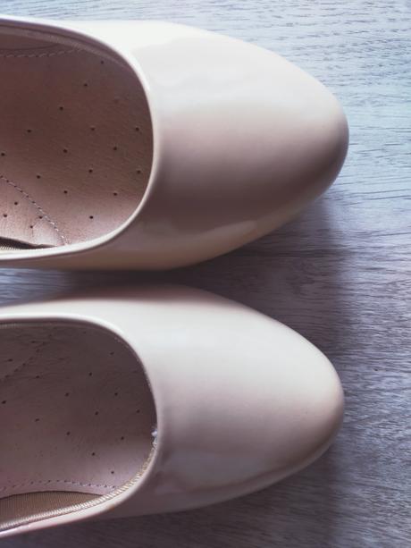 Béžové lodičky, john garfield,37