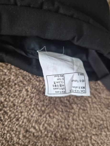 2x detské nepremokavé lyžiarské rukavice, wedze