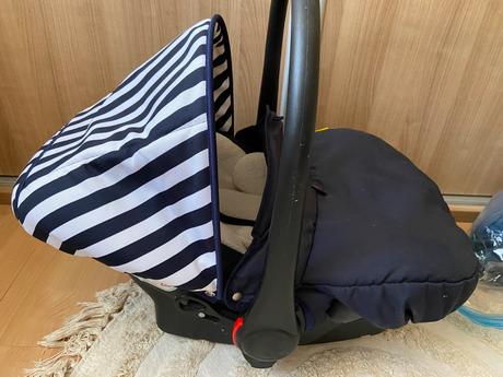 Autosedačka vajíčko, 