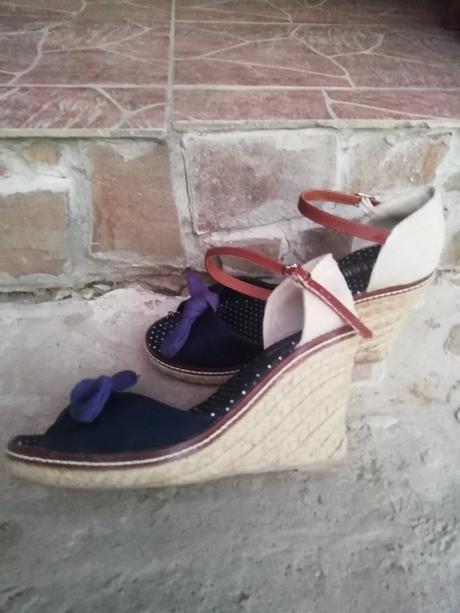 Damske sandále, 40