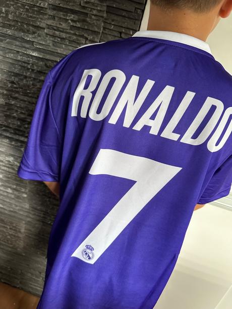 Futbalové tričko ronaldo , gavi, messi, l / m / s / xl / xxl