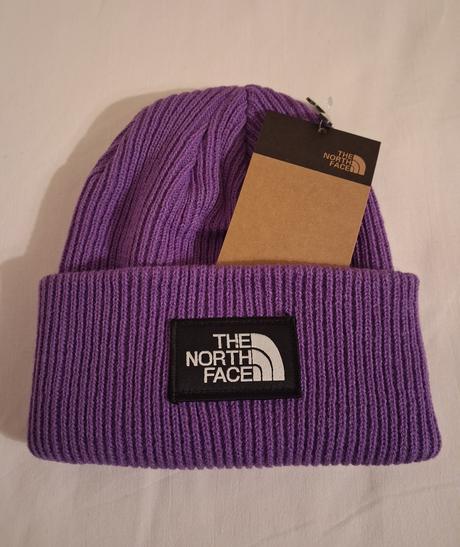 Dámska zimušná čiapka the north face .,