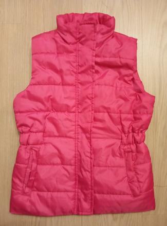 Dievčenská vesta v. 152, 152