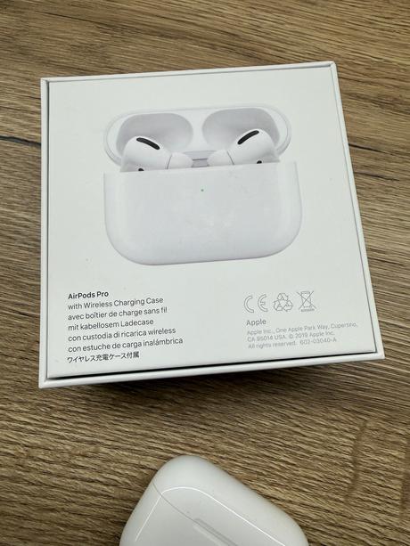Apple airpods pro puzdro, apple
