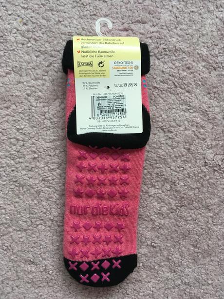 Nové  hrubé protišmykové ponožky s tučniačikmy, 27