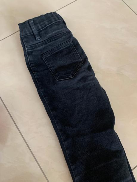 Predám rifle slim na chudú postavu, reserved,140