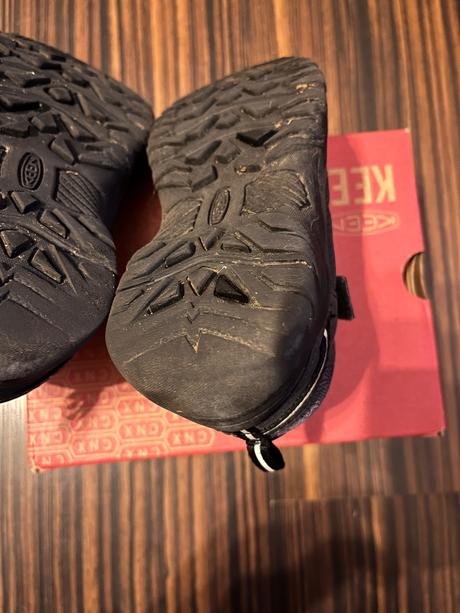 Tenisky keen, keen,25