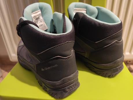 Turistické trekové topánky quechua, 39