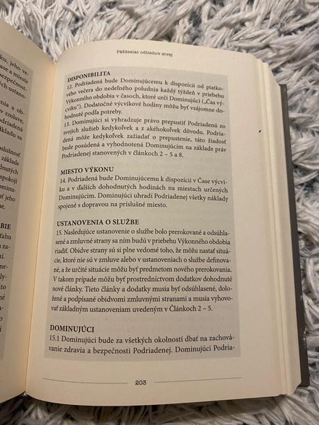 Fifty shades of grey päťdesiat odtieňov sivej e l,