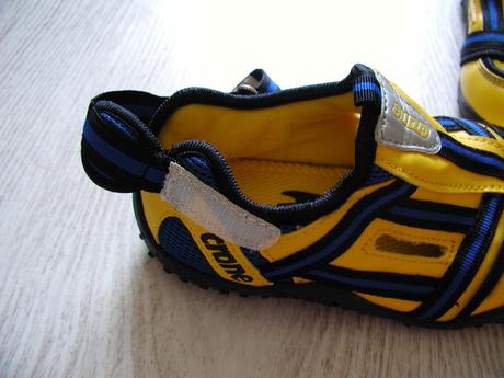 Tenisky č.28-29,pestré žlté aju do vody, 28