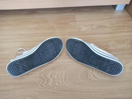 Biele conversy veľ.42 super stav, converse,42