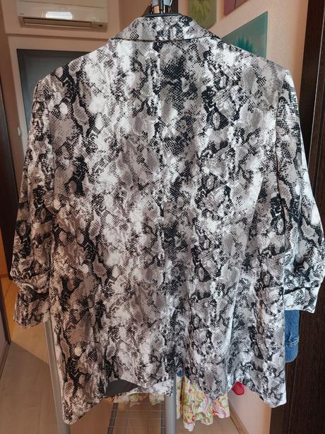Sako s hadim vzorom, c&a,xl