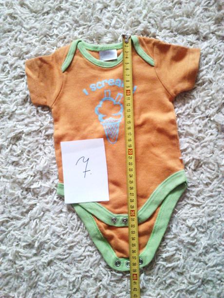 Body s krátkym rukávom, 56