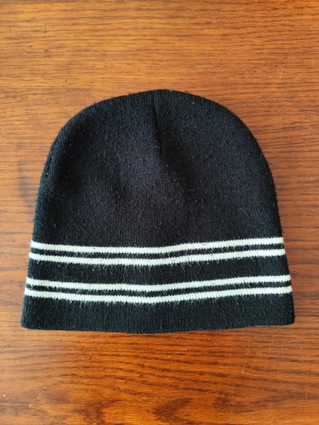 Pánska čiapka - darujem, 