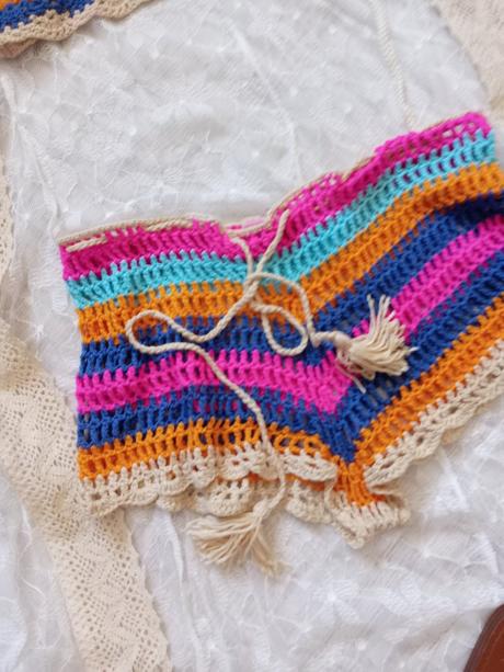 Háčkovany komplet, m