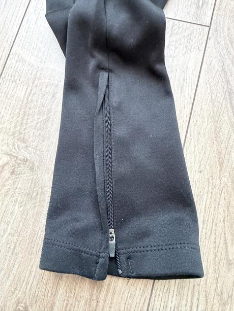 Čierne tepláky umbro, umbro,l