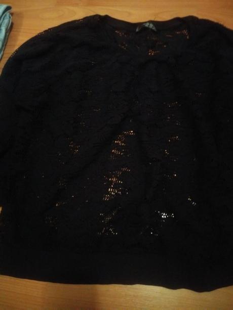 Mikina, atmosphere,m