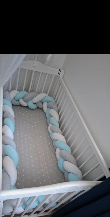 Mantinel do postieľky, 