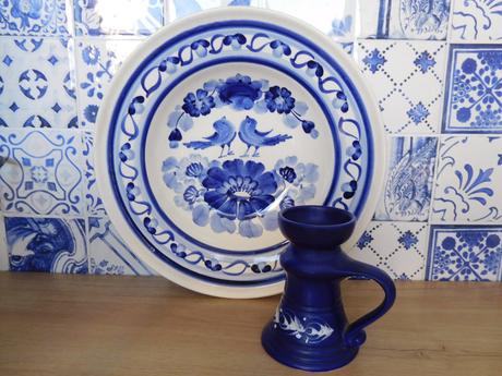 Modra tanier, svietnik, 