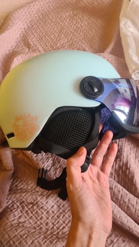 Lyžiarska prilba, salomon,l