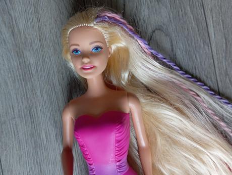 Barbie endless hair kingdom 2015, 