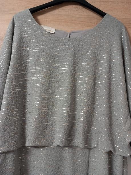 Krásne dlhé spoločenske šaty, <50