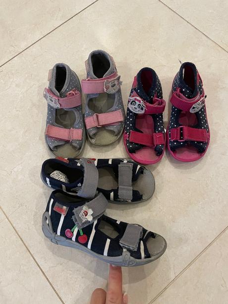 3x papuče, befado,23