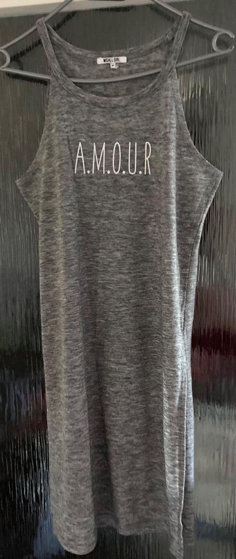 Predĺžené tričko šaty alebo tunika, m