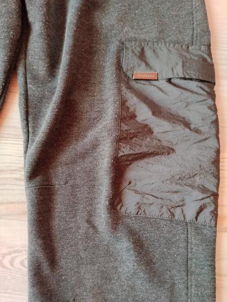 Hrubšie chlapčenské tepláky, s