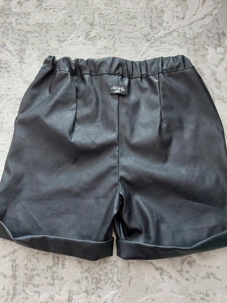 Kozenkove sortky, 146