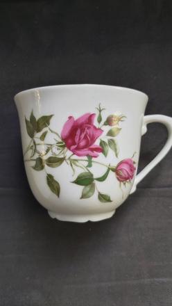 Retro porcelánová šálka made in czechoslovakia, 