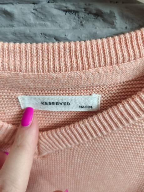 Sveter, reserved,122