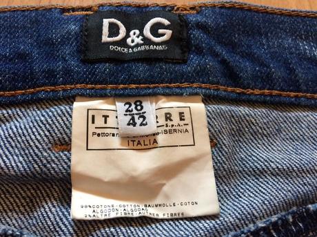 Originál cool rifľová suknička zn. d&g, m