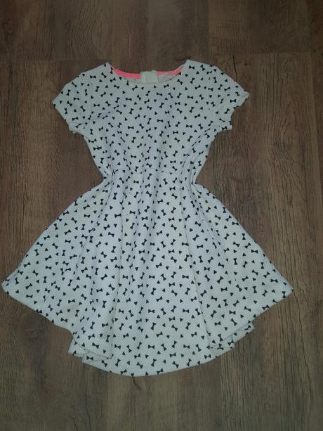 Točive šaty, h&m,104