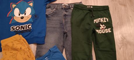 Oblečenie veľkosť 134/140+ruksak a slnečné okuliar, 122–134