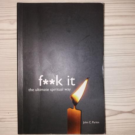 Kniha "fuck it" v anglictine, 
