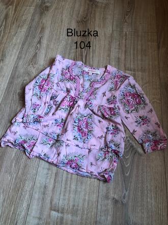 Blúzka vel 104, 104