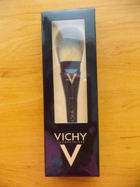 Vichy kozmetický štetec na make-up 12 cm,