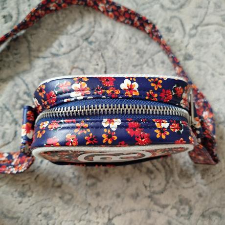 Značková taštička superdry, superdry