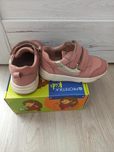 Botasky, protetika,25