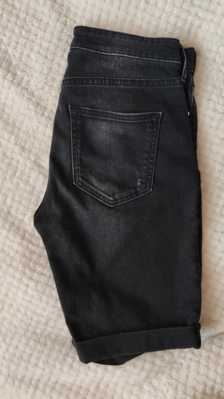 Čierne krátke džínsy h&m, h&m,36